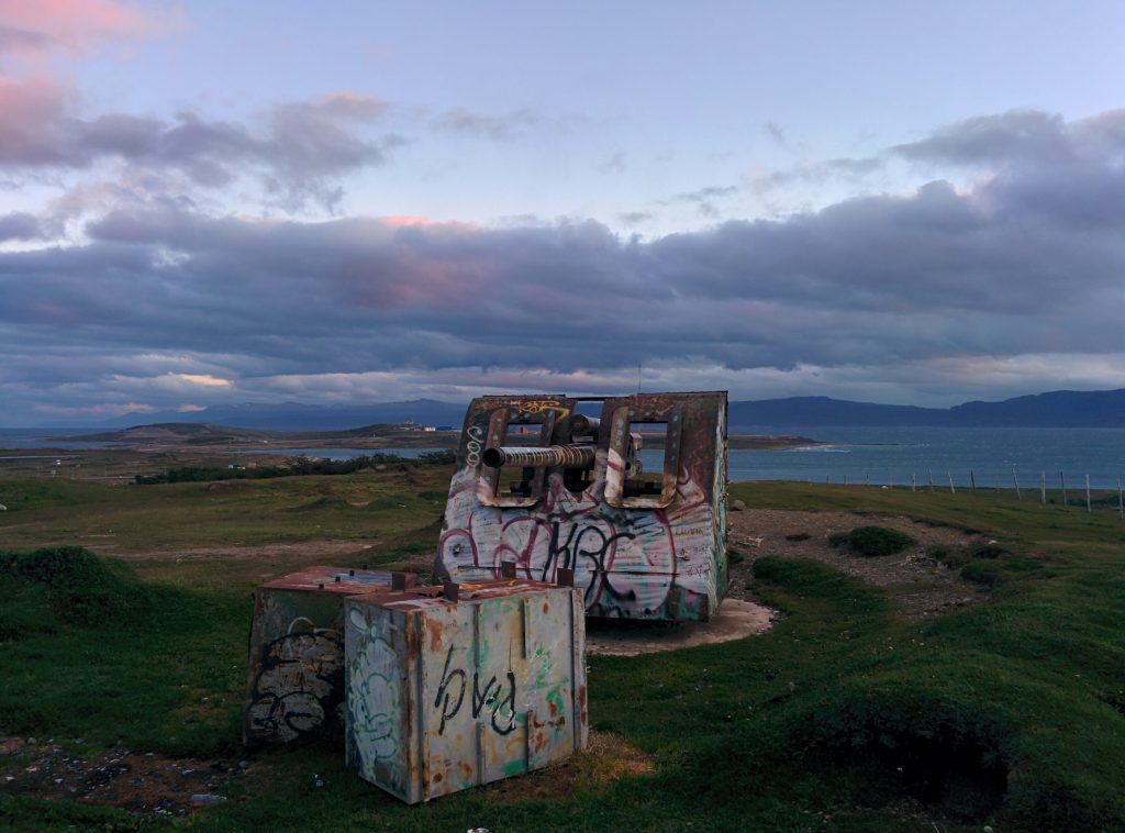 A gun from the Maldivian war on a hill in Ushuaia