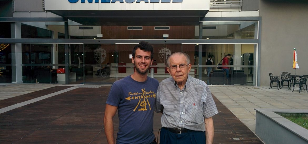 Me with José, the 94 years-old man