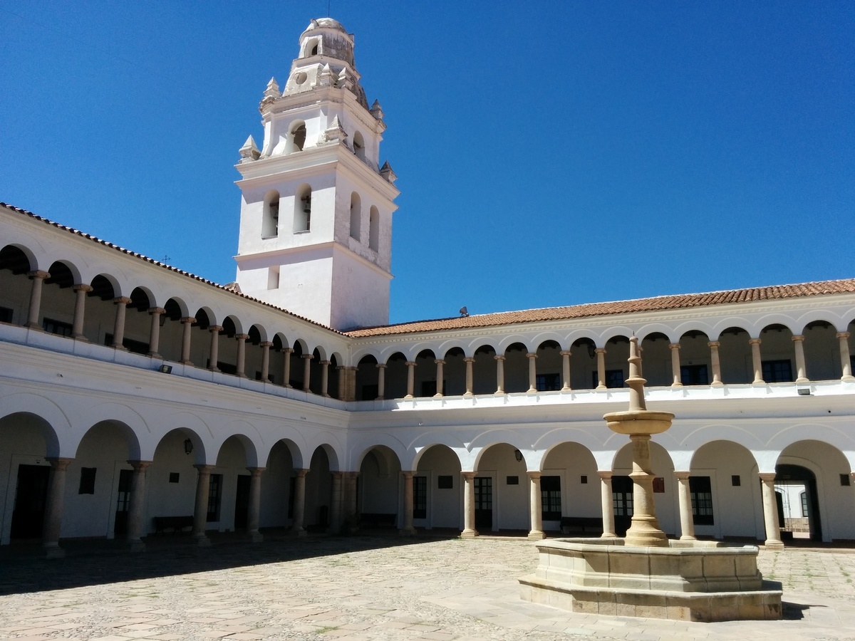 Typical building style in Sucre, here the university.